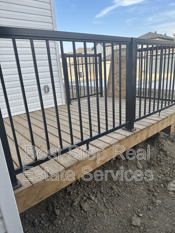 Building Photo - 9641 Colak Link SW