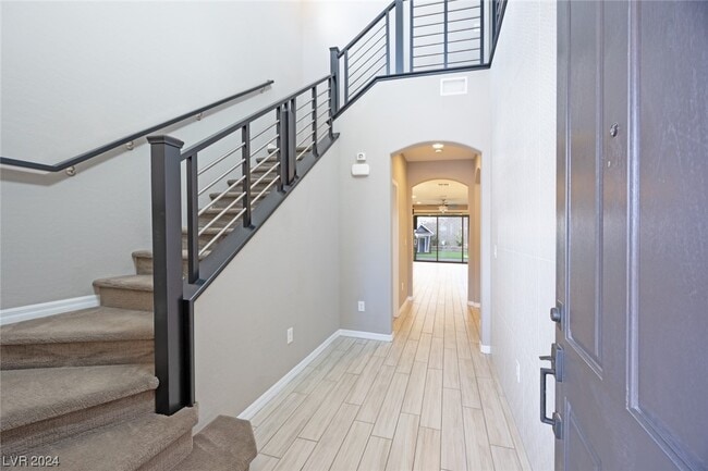 Building Photo - 139 Berneri Dr