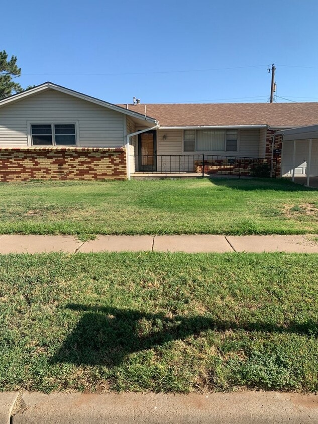 Primary Photo - 3108 Mandell Cir