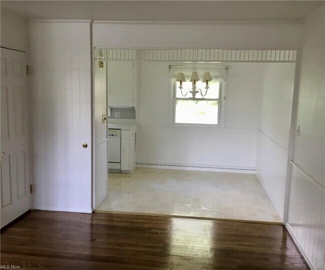 Foto del edificio - 31715 Bainbridge Rd
