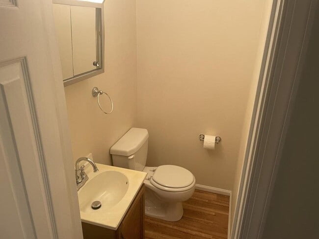 Building Photo - 1169 Wintertide Dr