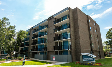 Beacon House Apartments photo'