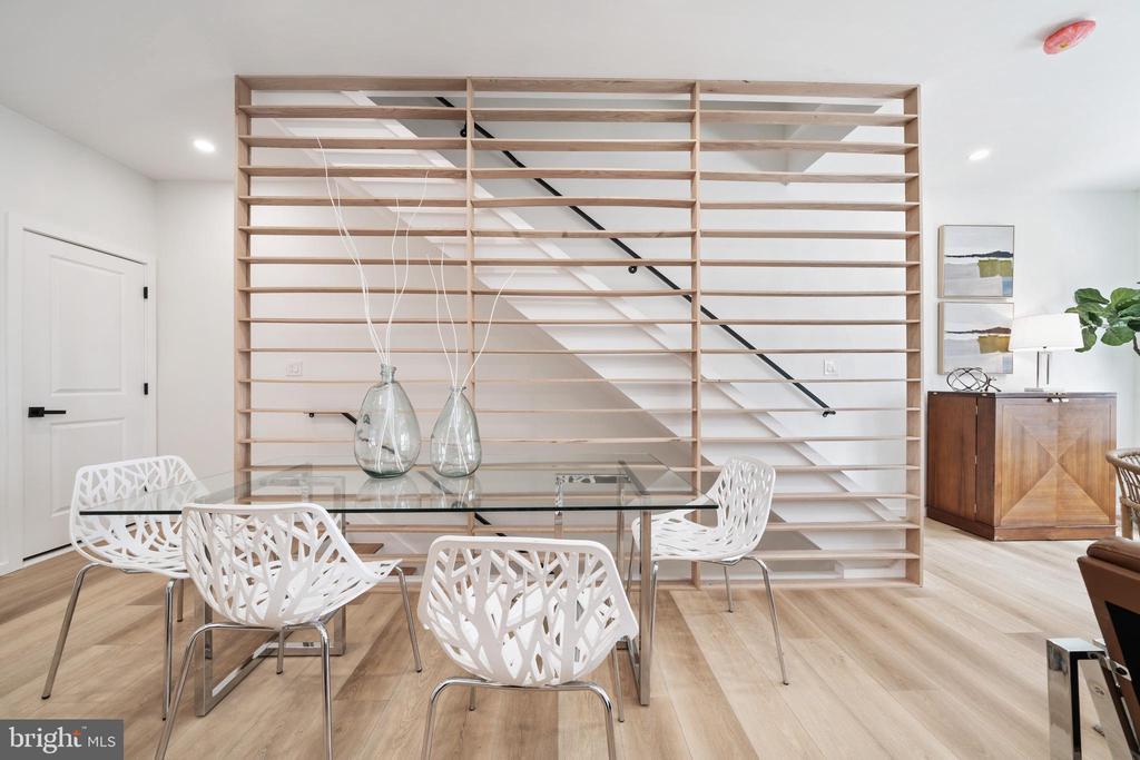 Foto principal - 750 19th St NE