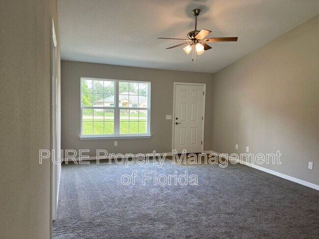 Foto del edificio - 36 Elm Rd