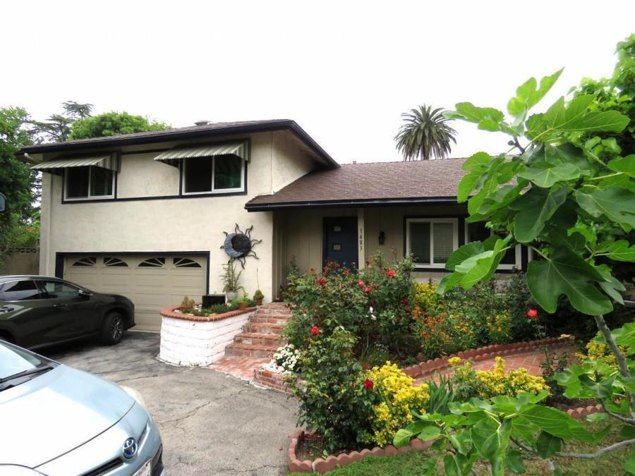 Foto principal - 1483 E Orange Grove