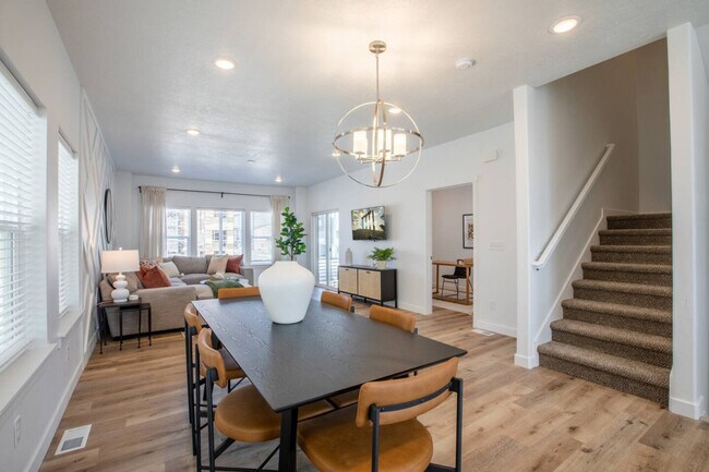 Foto del edificio - 642 E 460 S