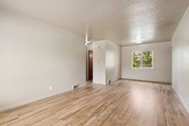 Foto del edificio - 409 Stover St