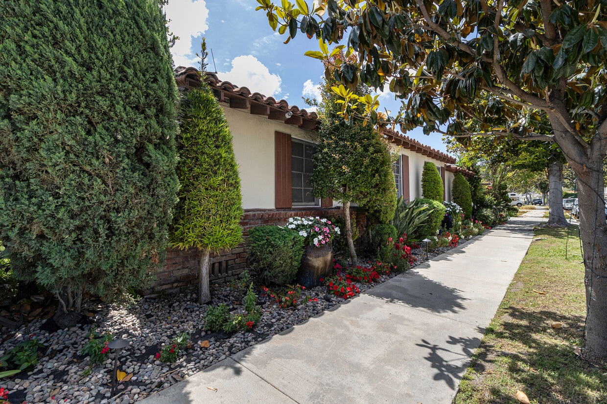 Photo - 3940 Hubert Ave (Los Angeles, CA)