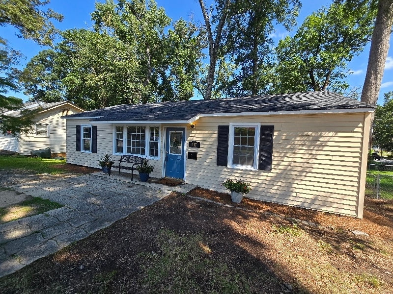 Primary Photo - 117 5th Ave