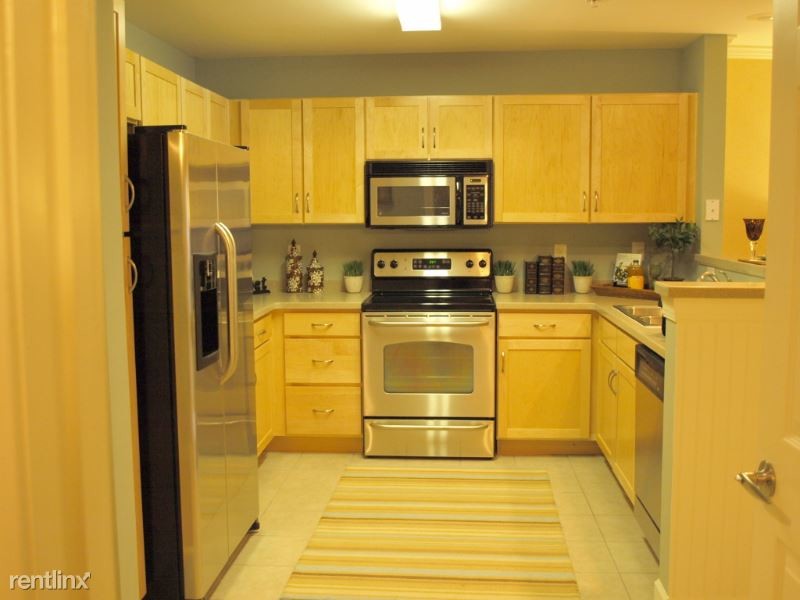 Foto del edificio - 2813 Bloomfield Ln