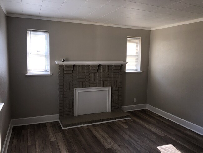 Foto del edificio - 1244 Edgewood