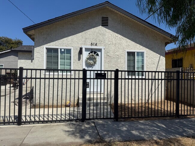 Foto del edificio - 514 N McDonnell Ave