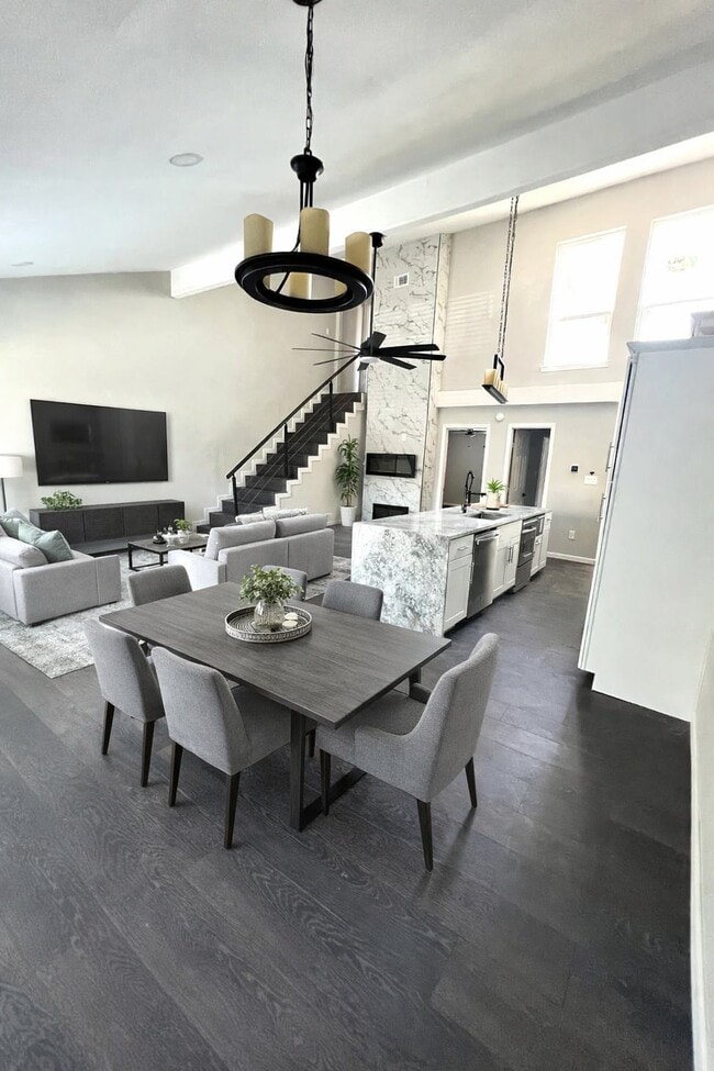 Photo - 75215 Holly Hill Dr Townhome