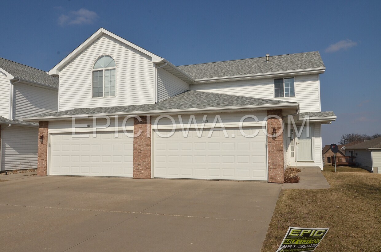 Foto principal - 2815 Ridgeview Way