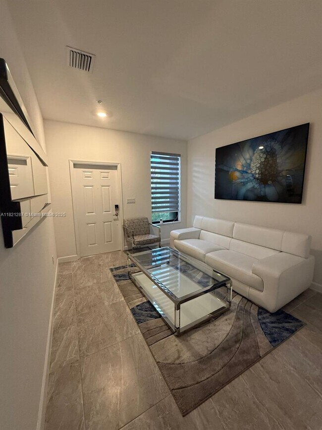 Foto del edificio - 152 SW 185th Way