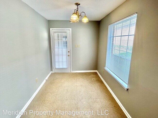 Building Photo - 3 br, 2.5 bath Apartment - 6812 Century Oa...
