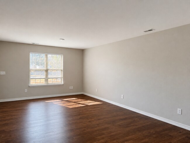 Foto del edificio - 2129 S Kentucky Ave