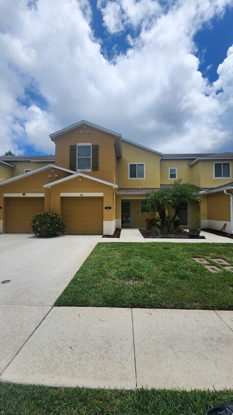 Foto principal - 545 Mount Olympus Blvd