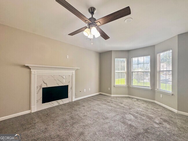 Foto del edificio - 6383 Cardiff Ln