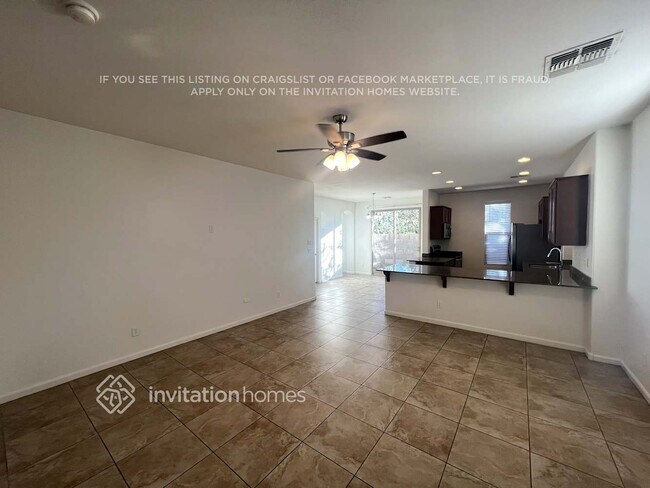 Foto del edificio - 3369 E Liberty Ln