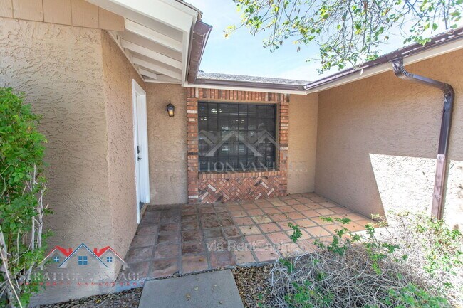 Foto del edificio - 1928 N Kachina