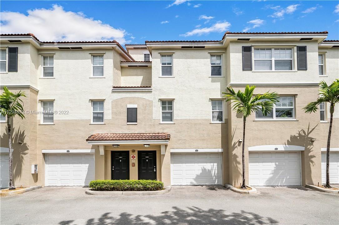 5880 W Sample Rd Unit 203, Coral Springs, FL 33067 Condo for Rent in