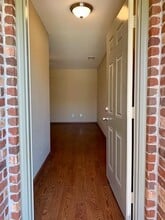 Building Photo - 4207 SW Broadstone Ave