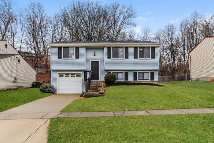 Foto principal - 423 Westgate Dr