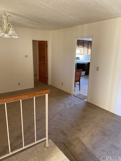 Building Photo - 943 Carina Ave