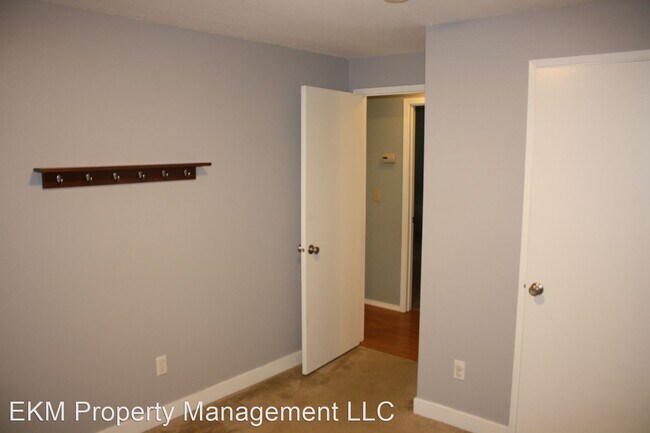 Building Photo - 3 br, 2 bath House - 218 NE 175th Ave