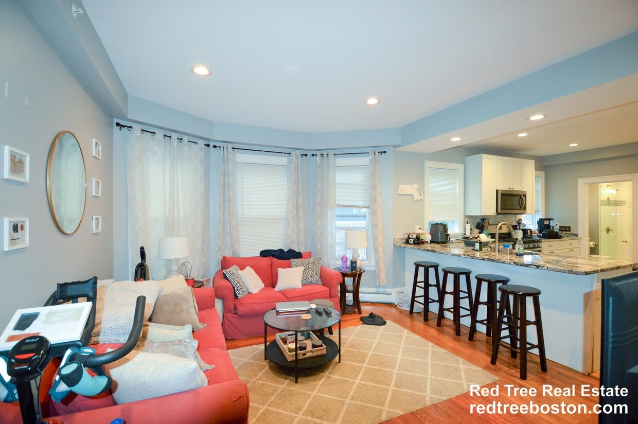 Photo - 62 Mapleton St. Unit 2