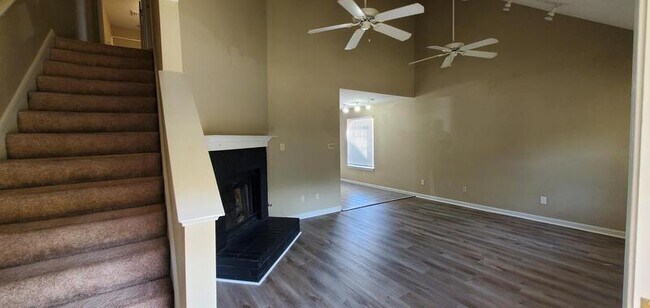Foto del edificio - 1744 Beaver Trail Dr