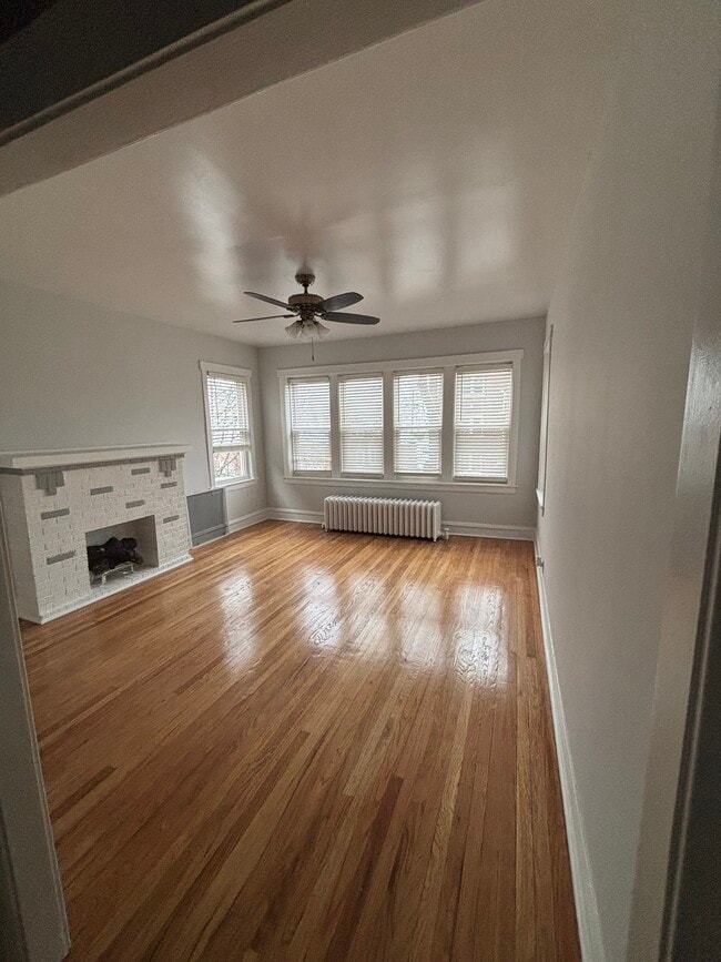 Building Photo - 4028 W Crystal St