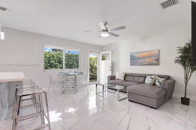 Foto del edificio - 1461 NW 10th St