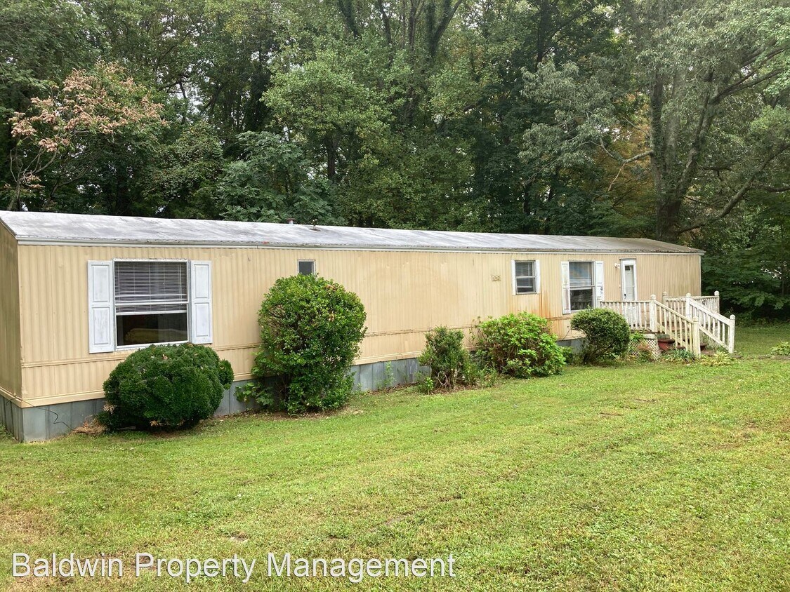 Primary Photo - 2 br, 2 bath House - 571 BETHANIA RURAL HALL