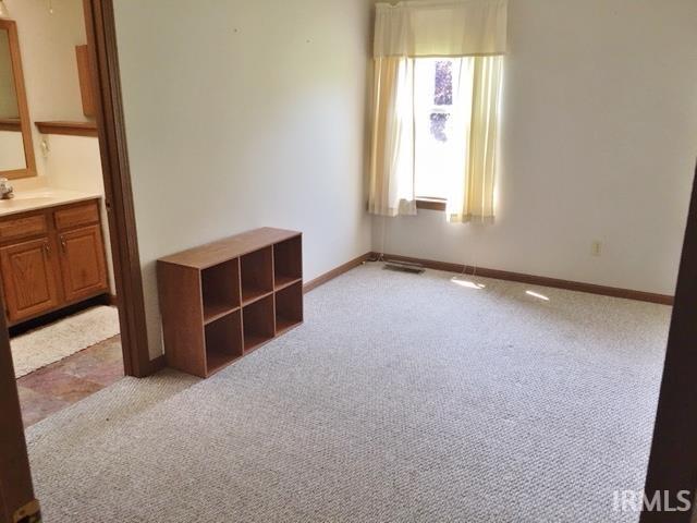 Foto del edificio - 1313 Lionheart Ln