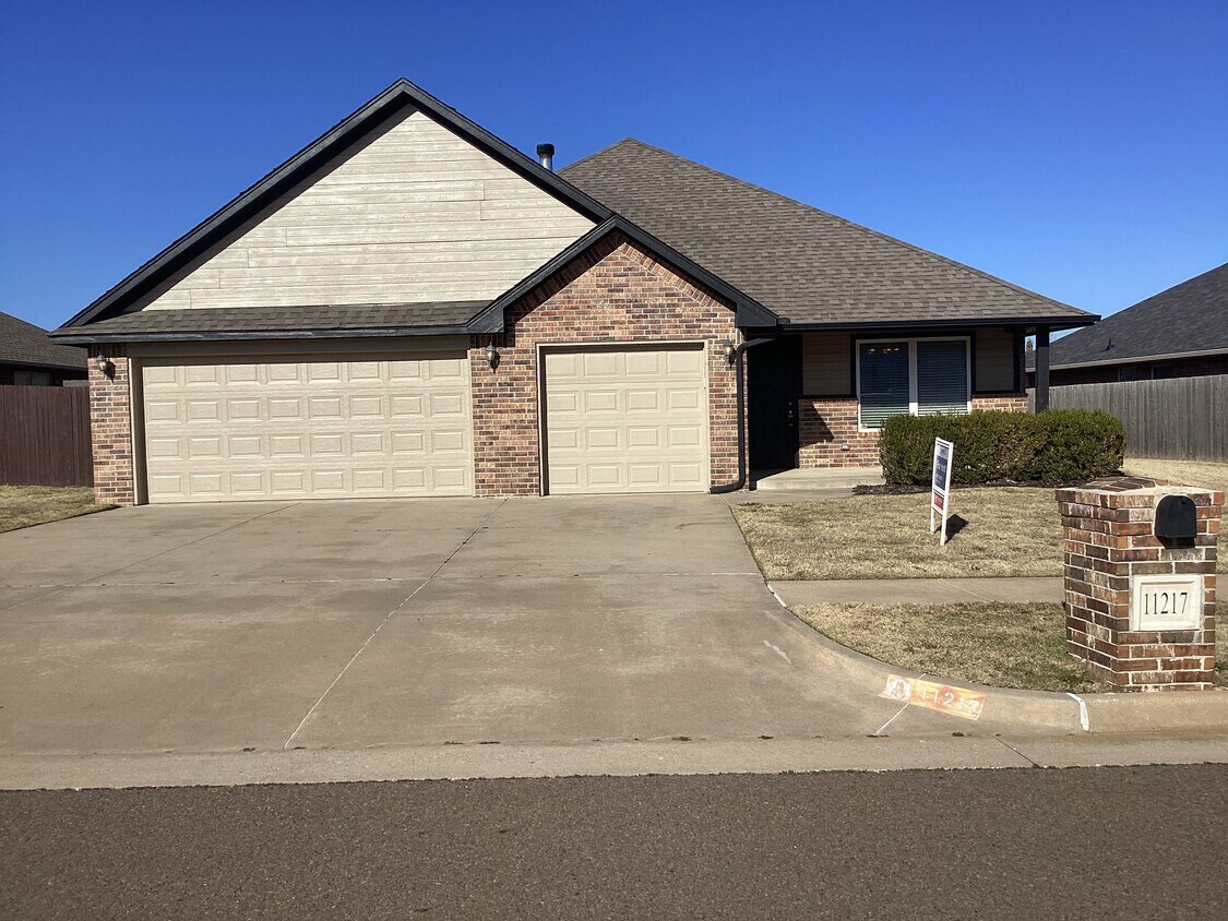 Foto principal - 11217 NW 102nd St