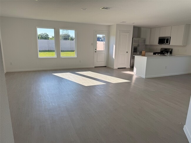 Foto del edificio - 6839 Flowering Ginger Ln