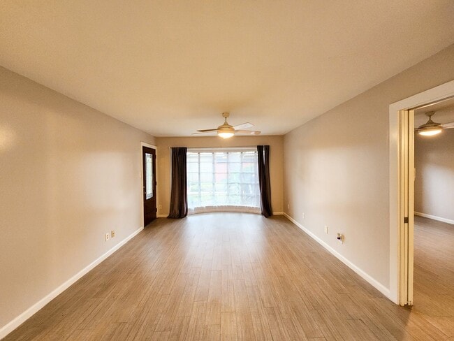 Building Photo - 2575 Marilee Ln