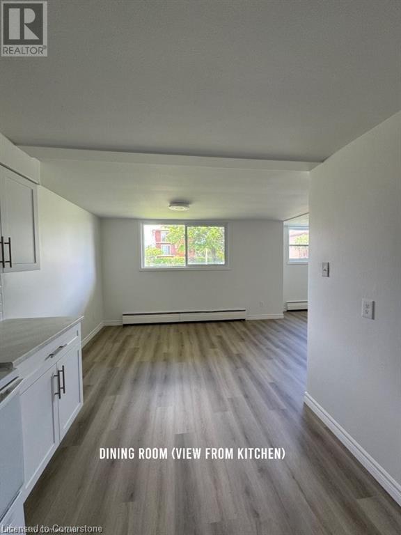 Building Photo - 6 Elmsdale Dr