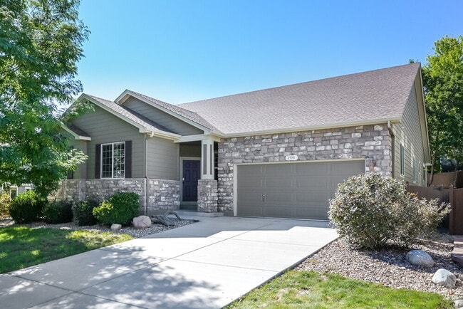 Building Photo - 2550 Paint Pony Cir