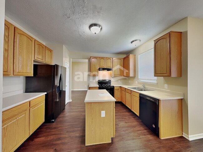 Foto del edificio - 6702 Meadow View Ct