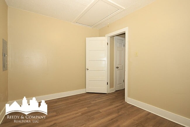 Foto del edificio - 3733 Miami Ave