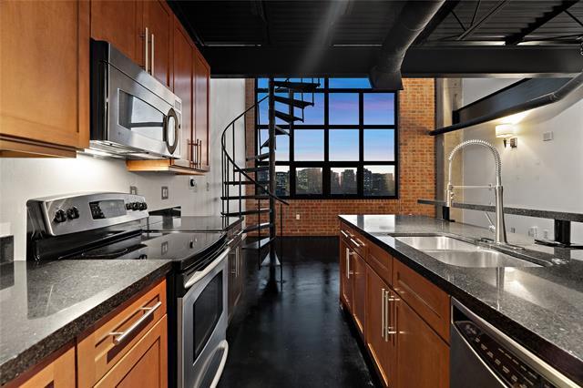 Foto del edificio - 3110 Thomas Ave