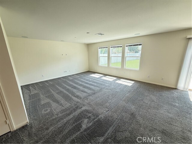 Building Photo - 672 Suukat Ct