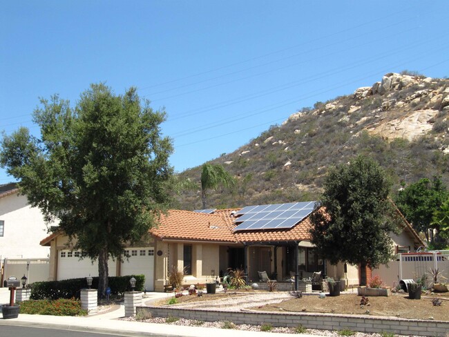 Foto del edificio - 13236 Poway Hills Dr