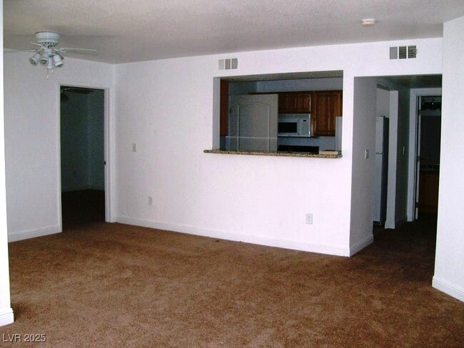 Building Photo - 5055 W Hacienda Ave
