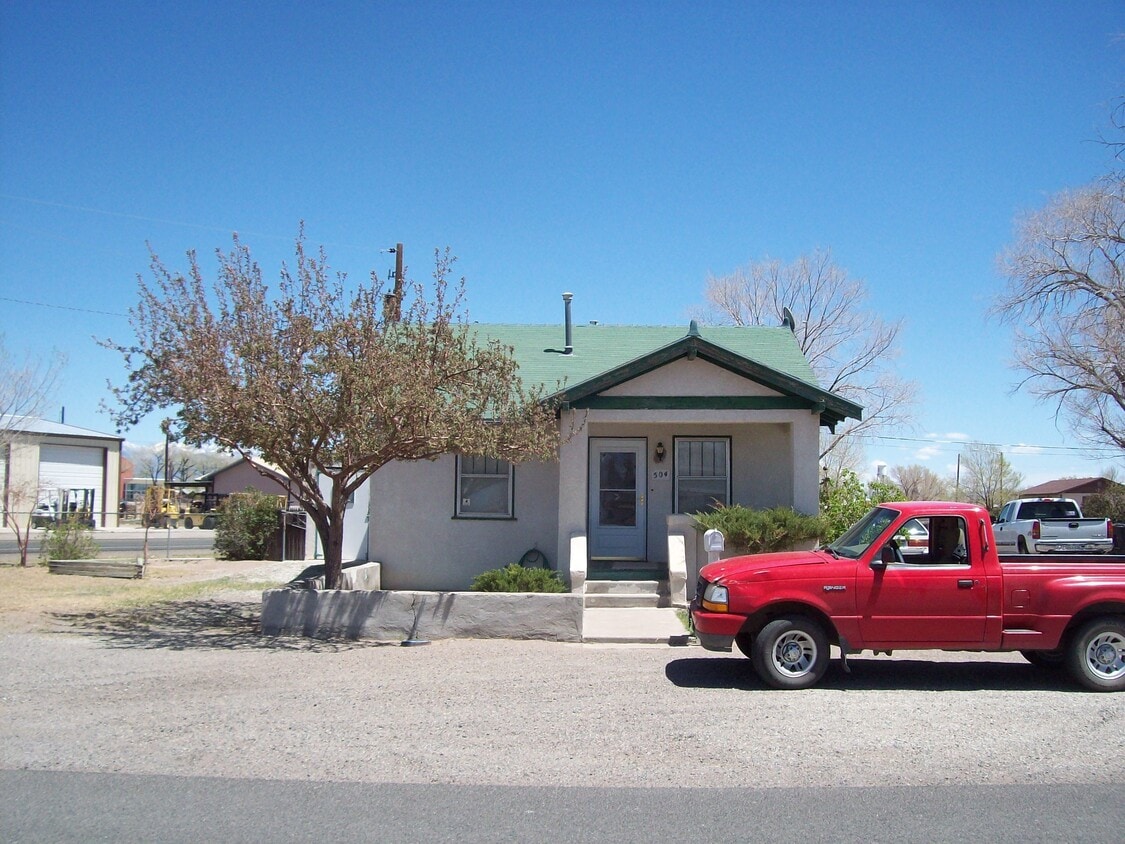 504 Washington Ave, Alamosa, CO 81101 House Rental in Alamosa, CO