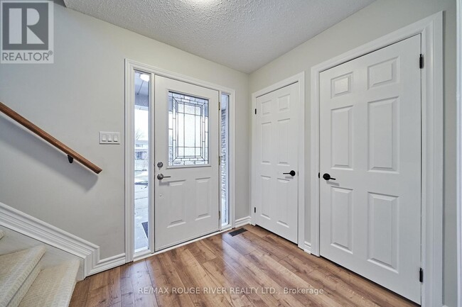 Building Photo - 632 Balsam Crescent