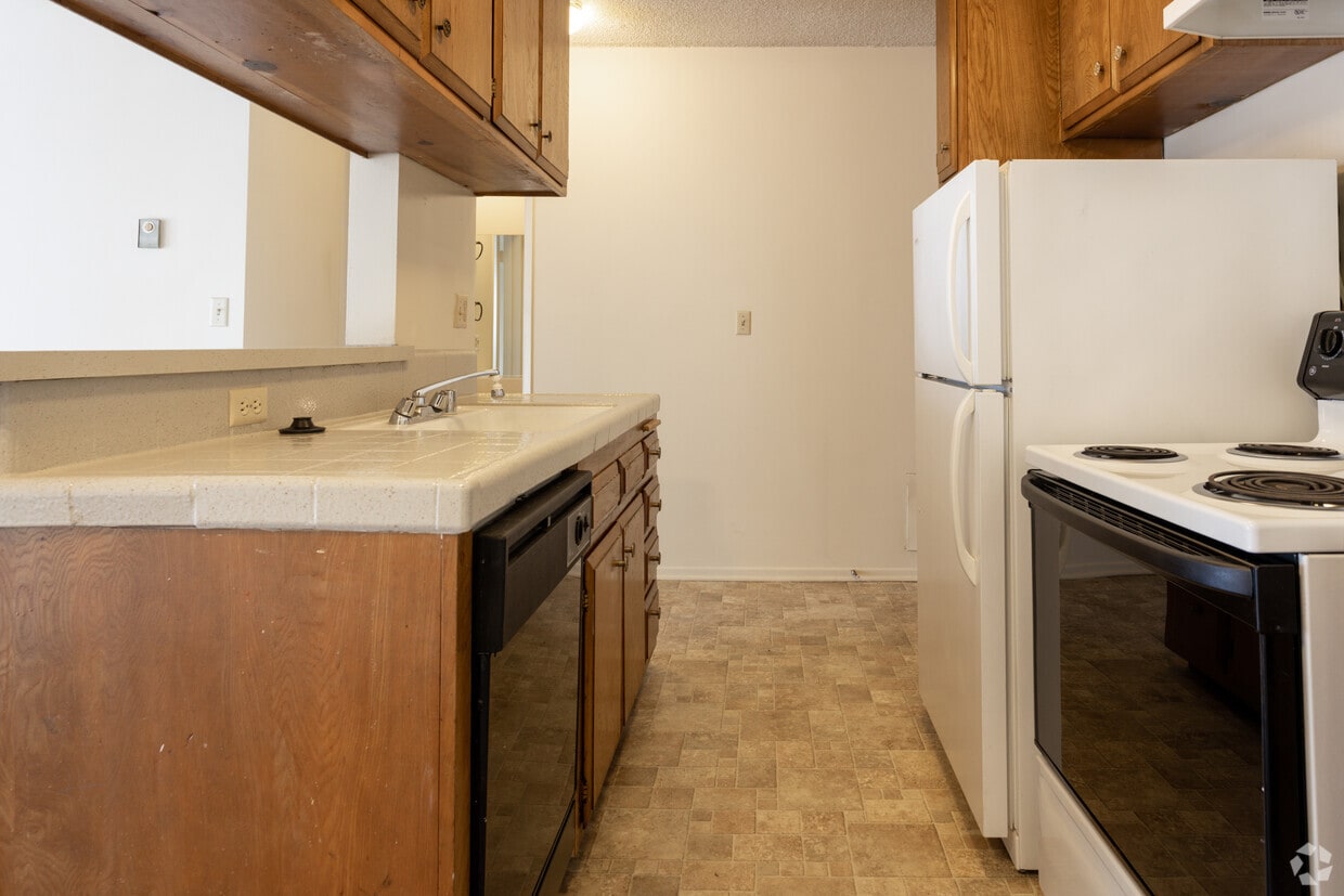 Lido Apartments 1711 Corinth Avenue Apartments in Los Angeles, CA